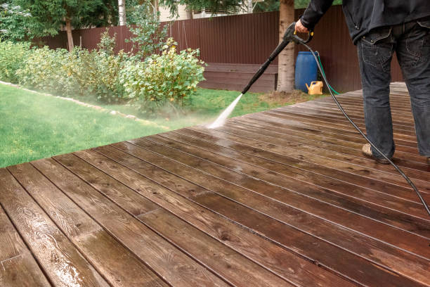 Best Solar Panel Cleaning  in Des Moines, IA