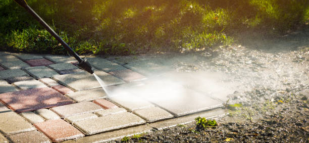 Trusted Des Moines, IA Pressure Washing Experts